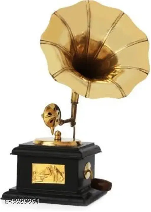 Trendy  Home Decor Show Pieces